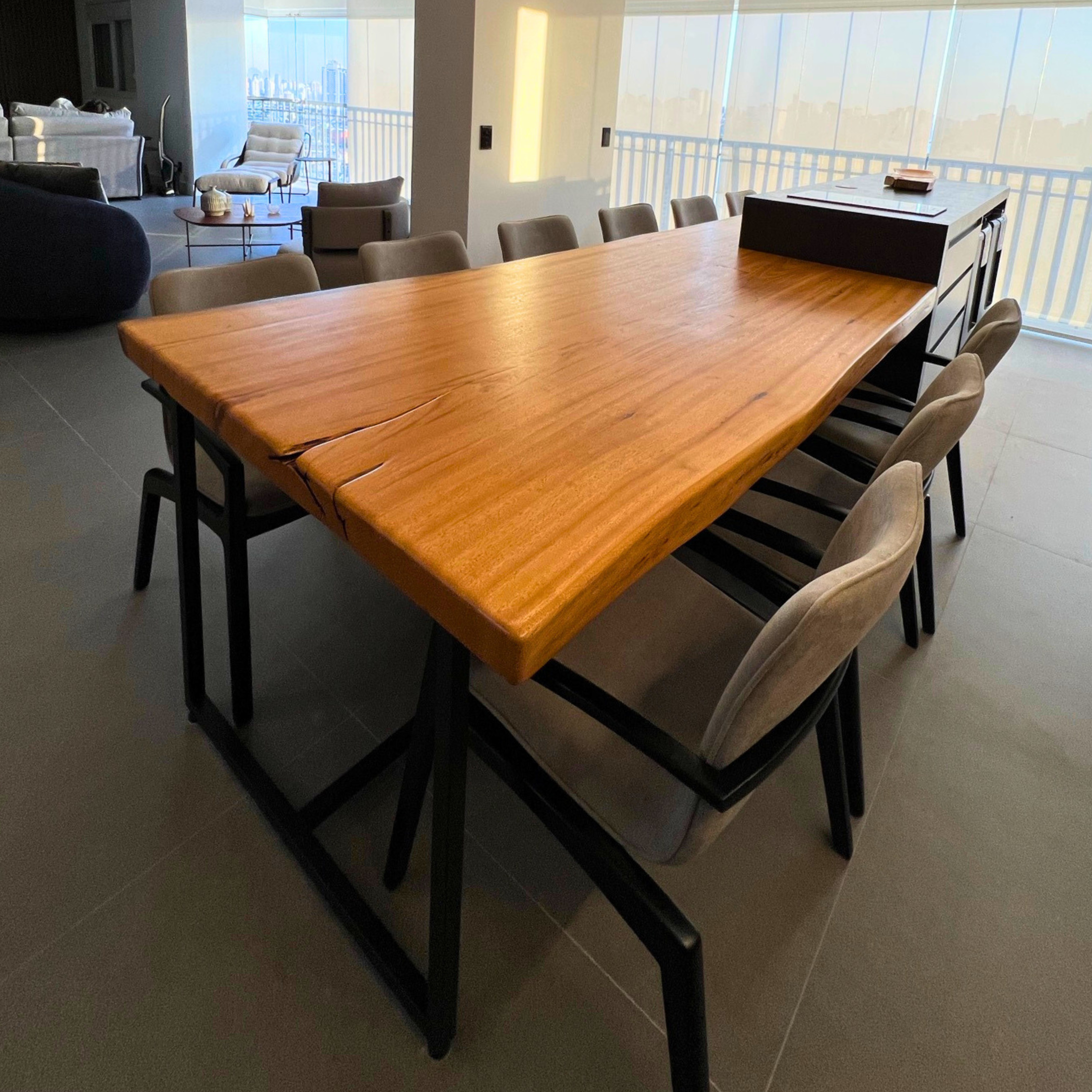 Tampo Orgânico com Borda Natural para Ilha - Design Biofílico de Luxo 4,00m x 1,00m
