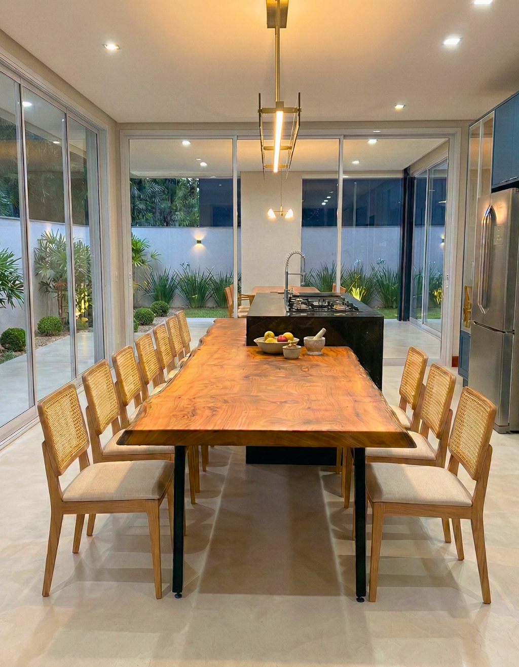 Tampo Orgânico com Borda Natural para Ilha - Design Biofílico de Luxo 3,70m x 1,00m