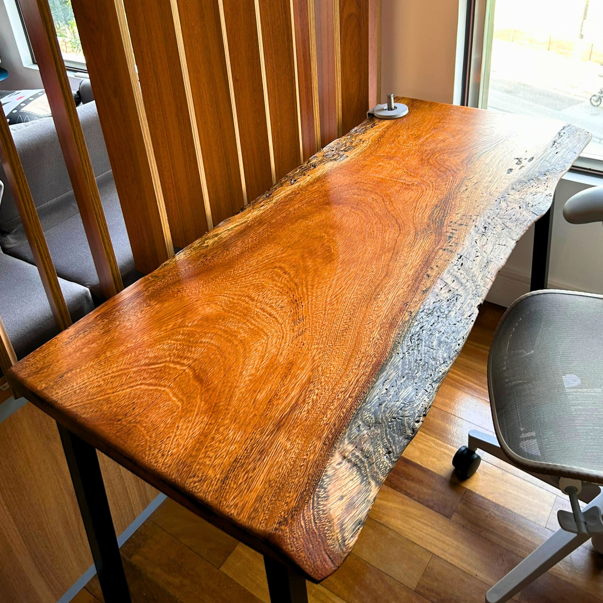 Mesa Home Office em Madeira Maciça Orgânica - 60cm x 1,50m