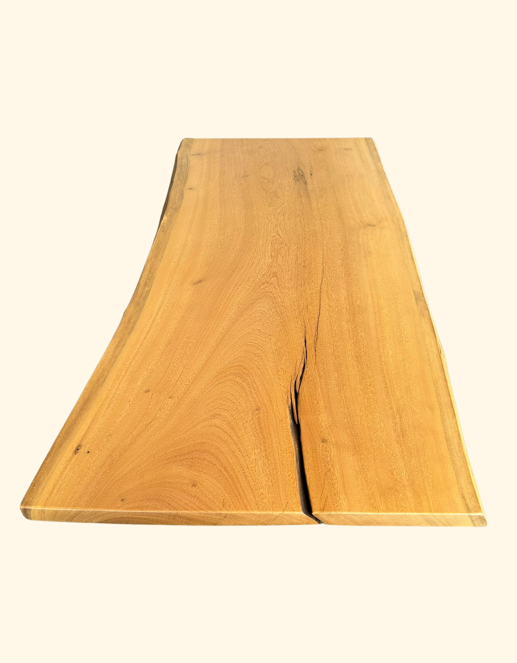 Mesa de Jantar Orgânica 1,80 x 90cm - Pequiá com Borda Natural
