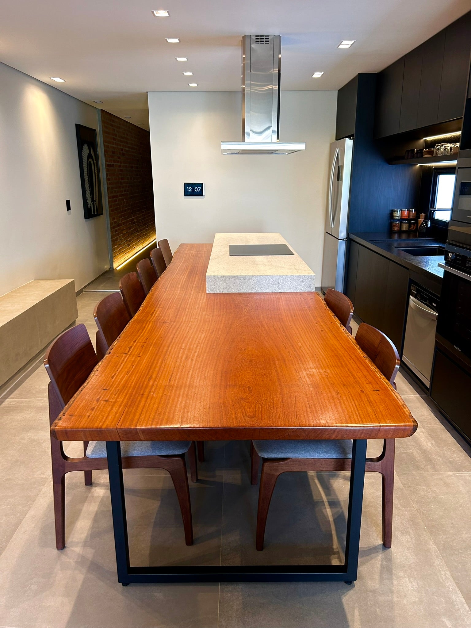 Extensão Gourmet em Madeira Maciça para Ilha de Cozinha Integrada - 4,50 x 1,20m