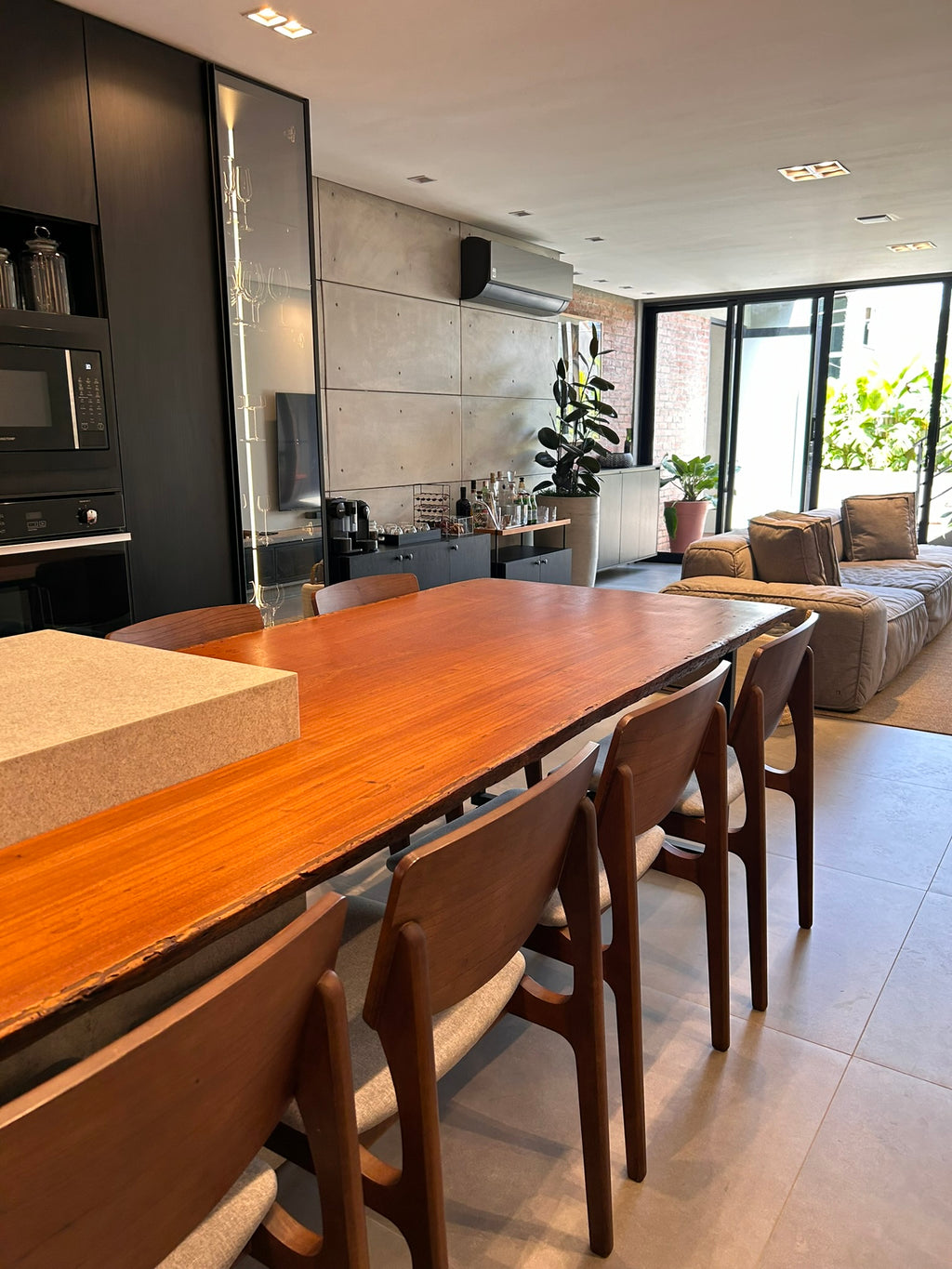 Extensão Gourmet em Madeira Maciça para Ilha de Cozinha Integrada - 4,50 x 1,20m